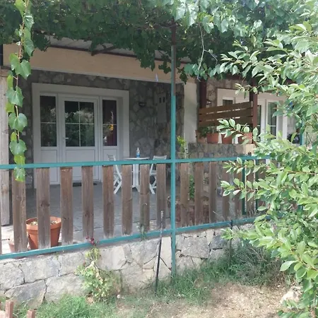 Guest house Banin