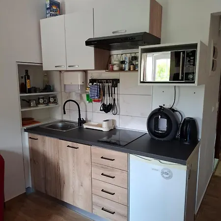 Banin Guest house